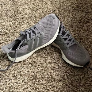 Women’s size 7 grey Ultra-boost 21, never worn, still with box